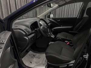 Минивэн Toyota Corolla Verso 2008 года, 999000 рублей, Красноярск