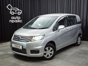 Минивэн Honda Freed 2011 года, 950000 рублей, Красноярск