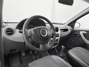 Хетчбэк Renault Sandero 2010 года, 475000 рублей, Орёл