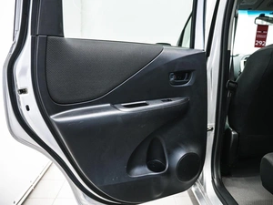 Хетчбэк Toyota Ractis 2010 года, 769000 рублей, Красноярск