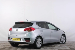 Хетчбэк Kia Ceed 2017 года, 1349000 рублей, Кемерово