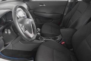 Хетчбэк Hyundai i30 2011 года, 549000 рублей, Кемерово