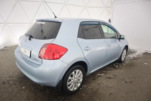 Хэтчбек Toyota Auris 2007 года, 630000 рублей, Орёл