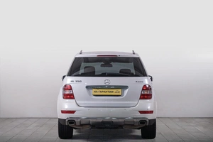 Внедорожник Mercedes-benz M-класс 2011 года, 2119000 рублей, Томск