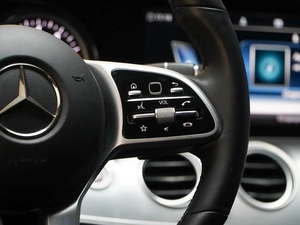 Седан Mercedes-benz E-класс 2019 года, 2899050 рублей, Москва