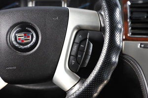 Внедорожник Cadillac Escalade 2013 года, 2249000 рублей, Новосибирск