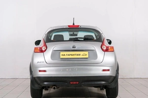 Внедорожник Nissan Juke 2011 года, 899000 рублей, Красноярск