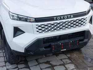 Пикап Toyota Hilux 2025 года, 7459000 рублей, Солонцы