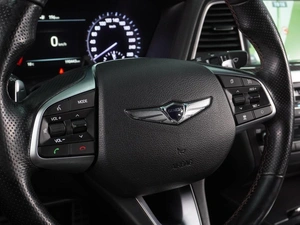 Седан Genesis G80 2017 года, 1999000 рублей, Воронеж