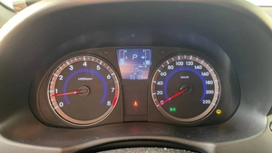 Седан Hyundai Solaris 2014 года, 990000 рублей, Смоленск