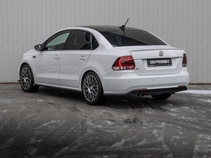 Седан Volkswagen Polo 2017 года, 1685000 рублей, Краснодар