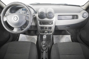 Хетчбэк Renault Sandero 2012 года, 609000 рублей, Кемерово