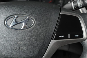 Седан Hyundai Solaris 2019 года, 1379000 рублей, Тюмень