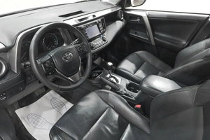 Внедорожник Toyota RAV4 2015 года, 2379000 рублей, Новокузнецк