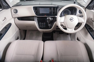 Хетчбэк Nissan Dayz Roox 2016 года, 999000 рублей, Томск