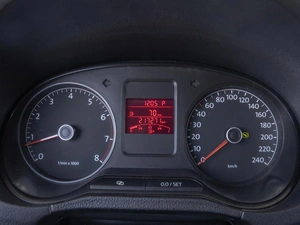 Седан Volkswagen Polo 2013 года, 925000 рублей, Волгоград