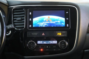 Внедорожник Mitsubishi Outlander 2018 года, 3249000 рублей, Омск