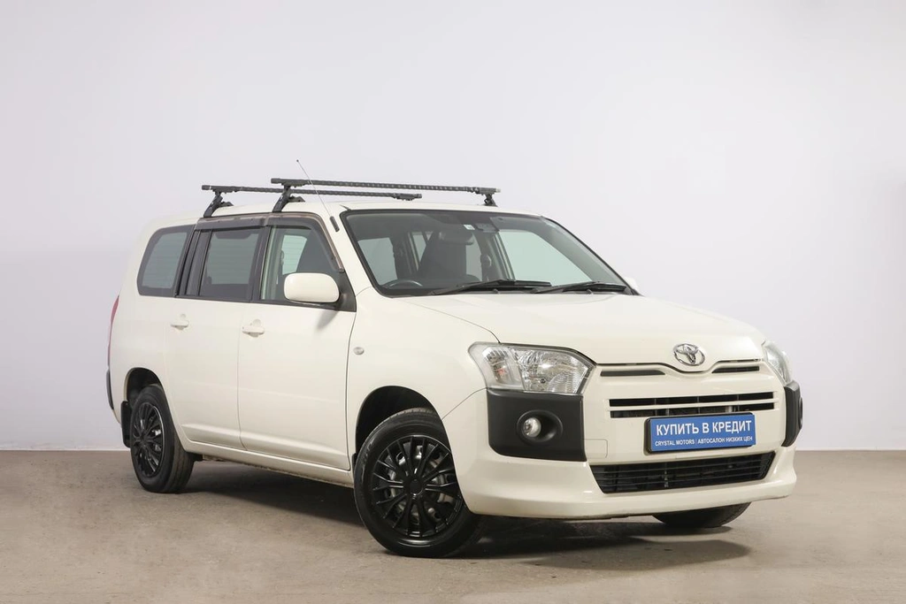 Универсал Toyota Probox 2017 года, 1239000 рублей, Новосибирск