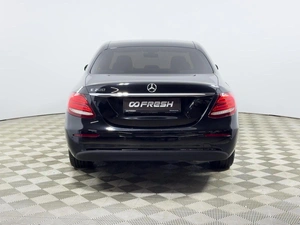 Седан Mercedes-benz E-класс 2019 года, 2772900 рублей, Казань