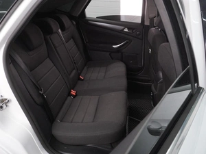 Седан Ford Mondeo 2013 года, 1168000 рублей, Воронеж