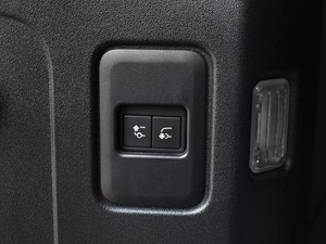 Внедорожник Land Rover Defender 2022 года, 6250000 рублей, Краснодар