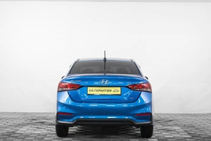 Седан Hyundai Solaris 2018 года, 1749000 рублей, Кемерово