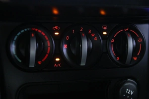 Внедорожник Nissan Qashqai 2010 года, 1079000 рублей, Солонцы