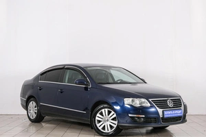 Седан Volkswagen Passat 2010 года, 889000 рублей, Красноярск