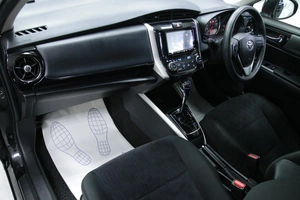 Универсал Toyota Corolla Fielder 2018 года, 1343000 рублей, Солонцы