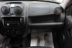 Седан ВАЗ (LADA) Granta 2013 года, 419000 рублей, Омск