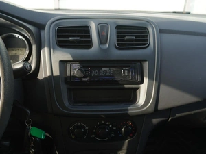 Седан Renault Logan 2017 года, 620333 рублей, Тверь