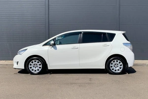 Минивэн Toyota Verso 2014 года, 1585000 рублей, Солонцы