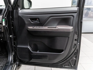 Минивэн Toyota Roomy 2021 года, 990000 рублей, Красноярск