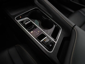 Лифтбек FAW Bestune B70 2024 года, 2290000 рублей, Тверь