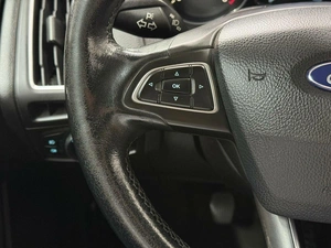 Седан Ford Focus 2017 года, 810000 рублей, Красноярск