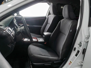 Седан Toyota Camry 2013 года, 1379000 рублей, Тюмень