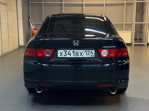 Седан Honda Accord 2006 года, 1097000 рублей, Красноярск