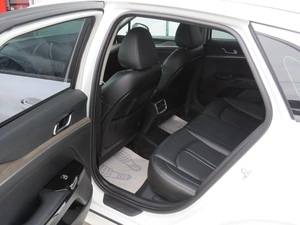 Седан Kia K5 2020 года, 2650000 рублей, Брянск