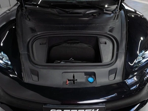 Седан Porsche Taycan 2020 года, 8350000 рублей, Тюмень