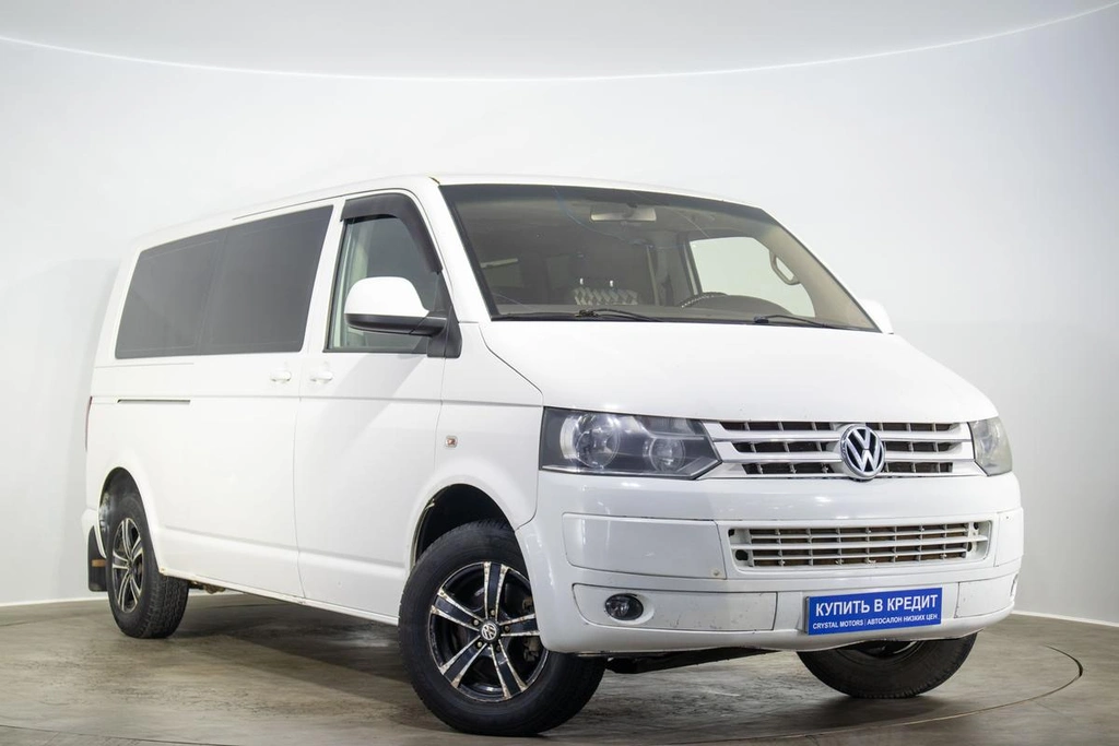 Минивэн Volkswagen Caravelle 2012 года, 1749000 рублей, Оренбург