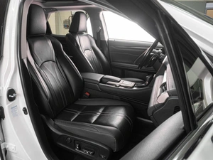 Внедорожник Lexus RX 2021 года, 6299000 рублей, Тюмень