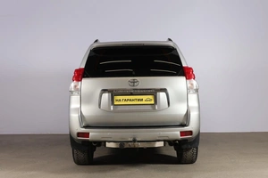 Внедорожник Toyota Land Cruiser Prado 2010 года, 3199000 рублей, Новосибирск