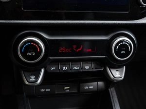 Седан Kia Rio 2020 года, 1625000 рублей, Краснодар