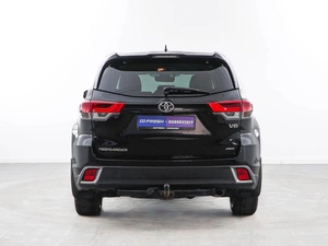 Внедорожник Toyota Highlander 2017 года, 3489050 рублей, Москва