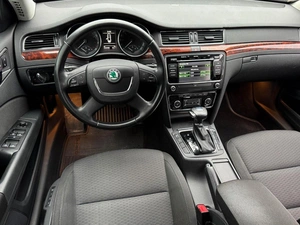 Лифтбек Skoda Superb 2012 года, 1149000 рублей, Кропоткин