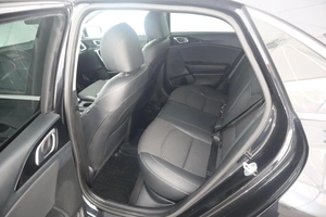 Хэтчбек Kia Ceed 2018 года, 1550000 рублей, Орёл