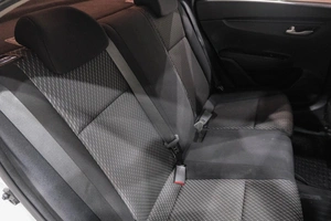 Седан Kia Rio 2019 года, 1369000 рублей, Новокузнецк