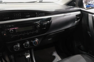 Седан Toyota Corolla 2014 года, 1359000 рублей, Новокузнецк