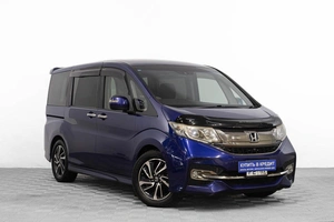 Минивэн Honda Stepwgn 2015 года, 1659000 рублей, Барнаул