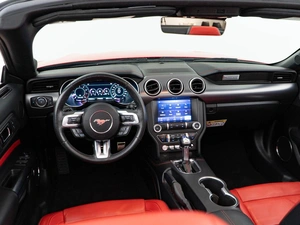 Кабриолет Ford Mustang 2021 года, 3947077 рублей, Москва